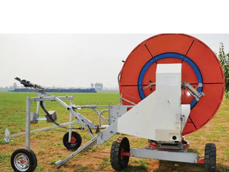 卷盤式噴灌設備（bèi）.jpg